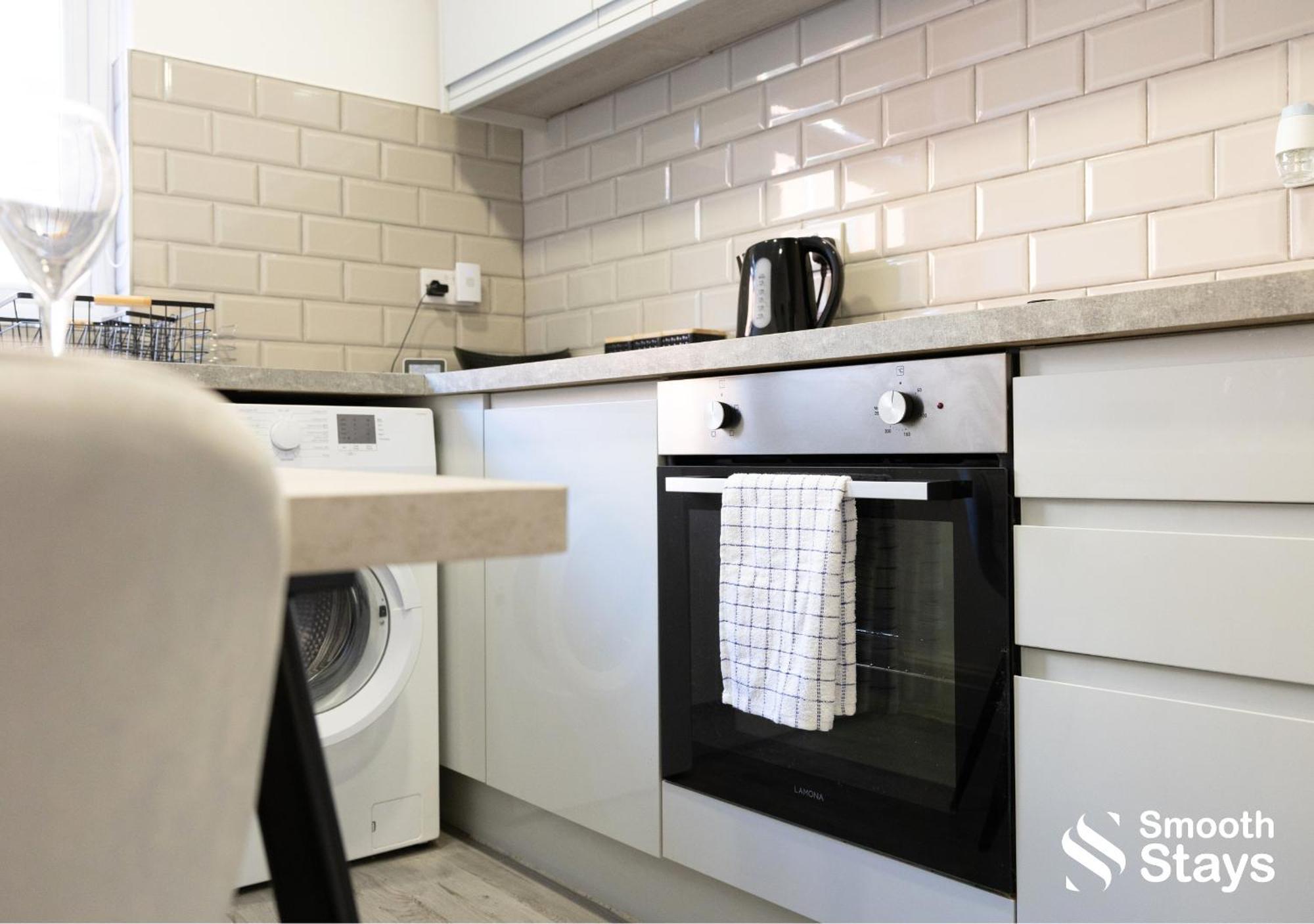 One Bedroom Apartment At Smooth Stays Short Lets & Serviced Accommodation Preston With Parking Near Train Station Exteriér fotografie