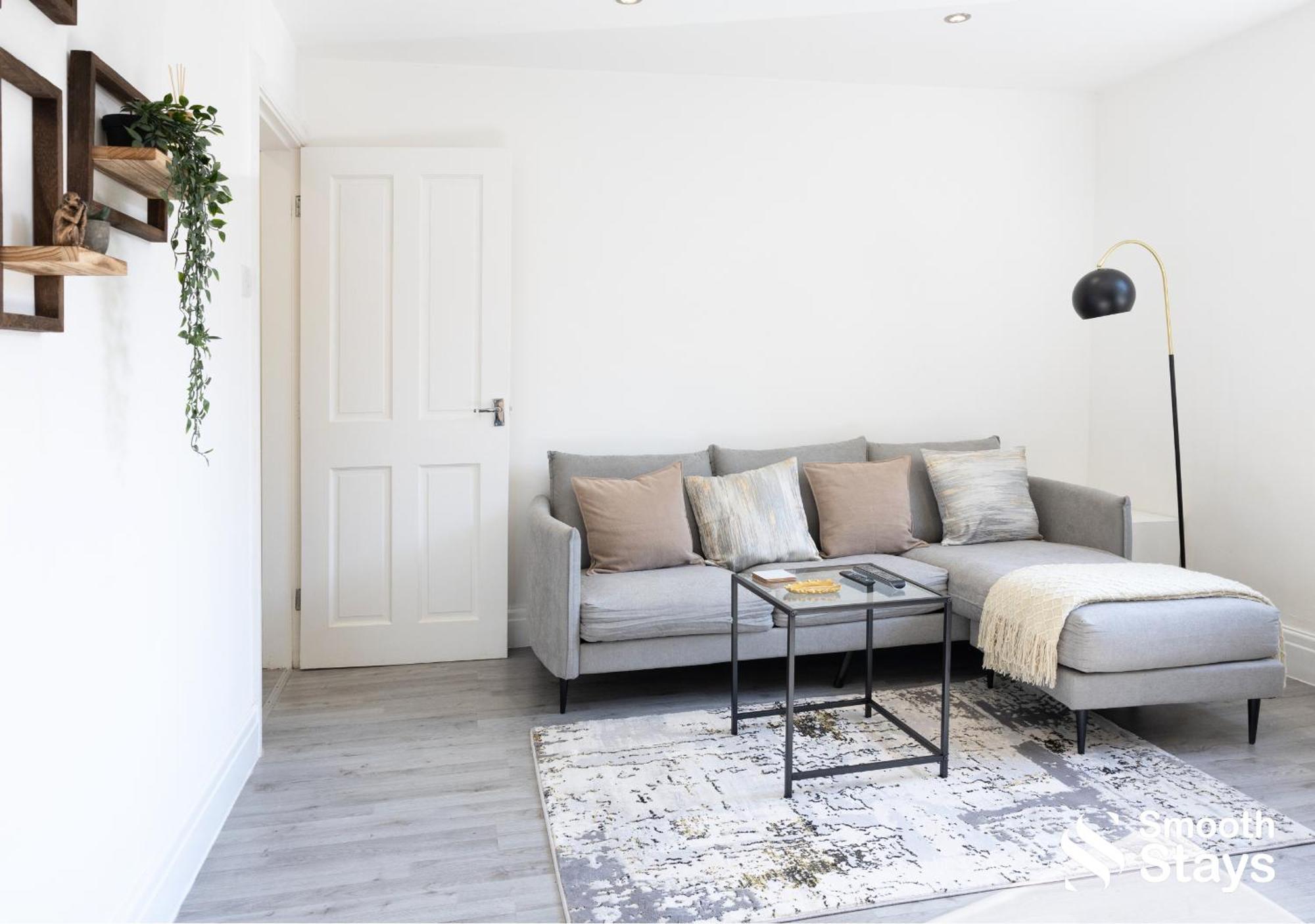 One Bedroom Apartment At Smooth Stays Short Lets & Serviced Accommodation Preston With Parking Near Train Station Exteriér fotografie